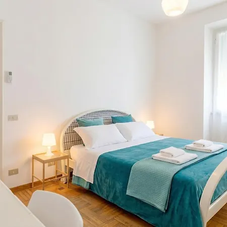 Heart Of Center Steps From Sea Ac Wifi * Rapallo