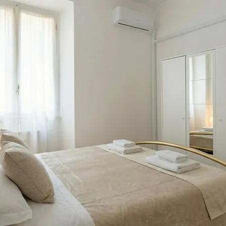 Appartement Heart Of Center Steps From Sea Ac Wifi *